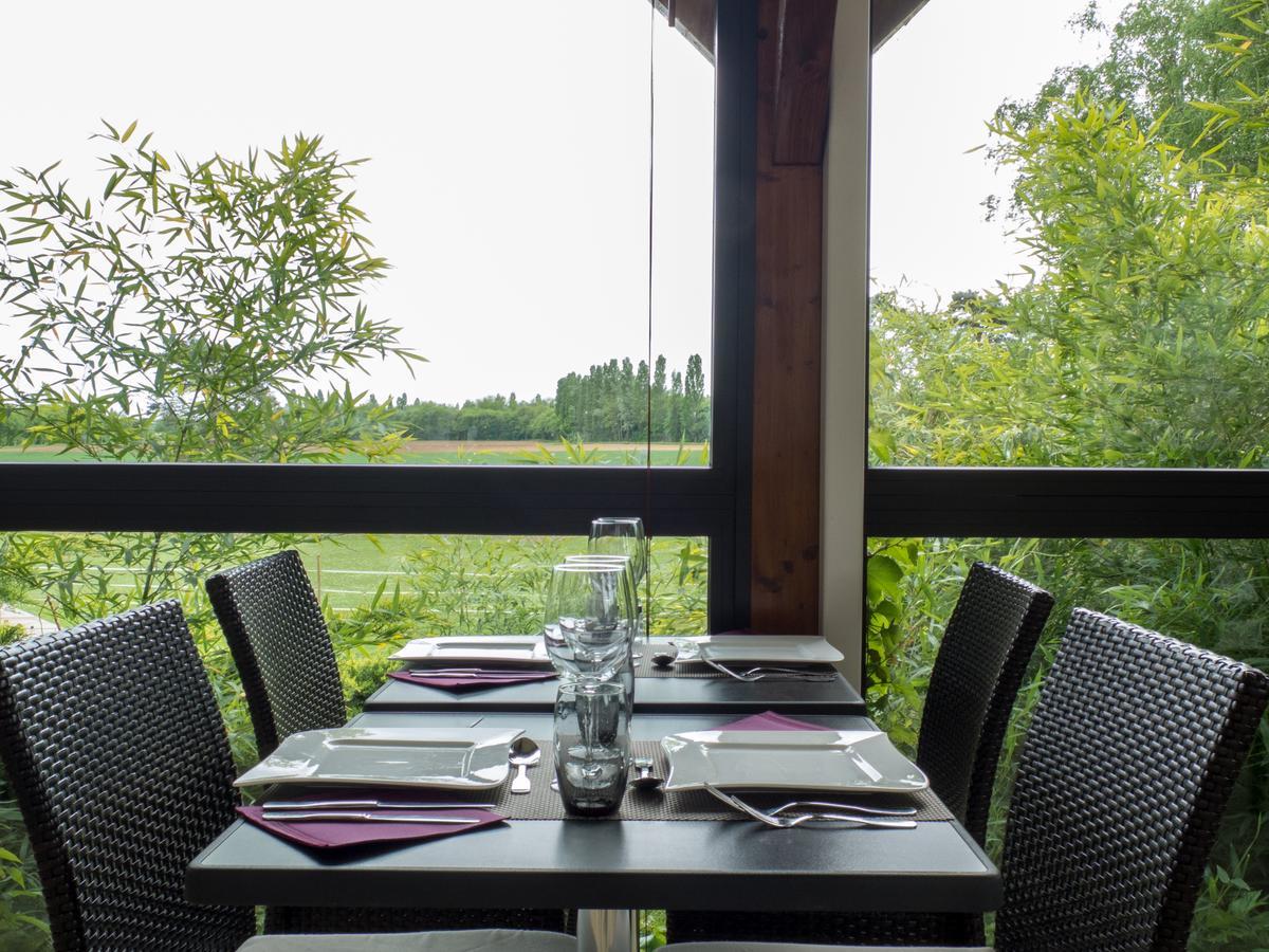 Logis Restaurant La Vieille Ferme, Macon Nord Motel 2*