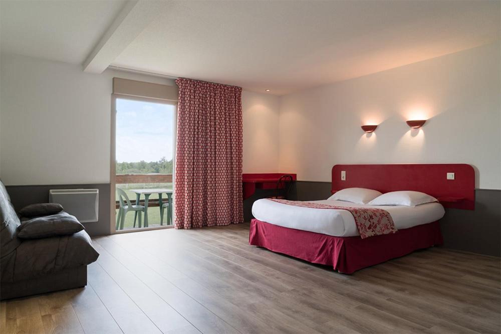 Logis Restaurant La Vieille Ferme, Macon Nord Motel 2*